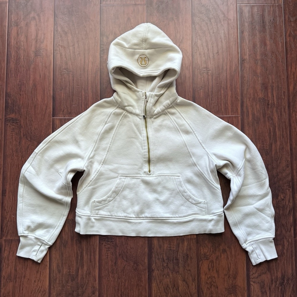Lululemon Scuba Crop Pullover Cream Hoodie Special Edition w/ Gold Logo Hardware